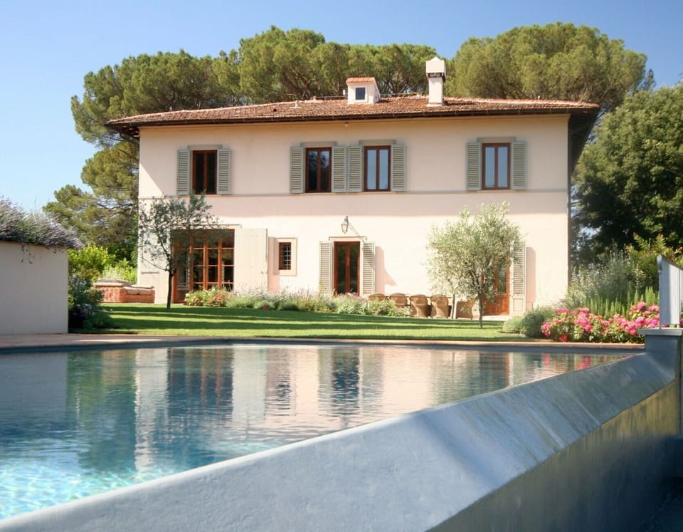 Activities, Amenities, Balcony / Terrace / Patio, Main Entrance, Pool, Spring, Summer, Wellness