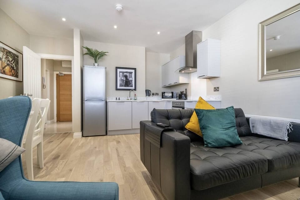 965f0a34 4c0b 4e20 8520 e022e6a74b7c