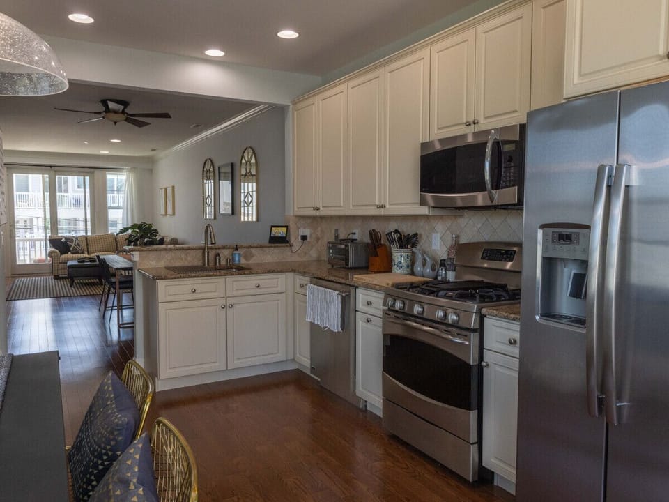 Kitchen Additional Photo