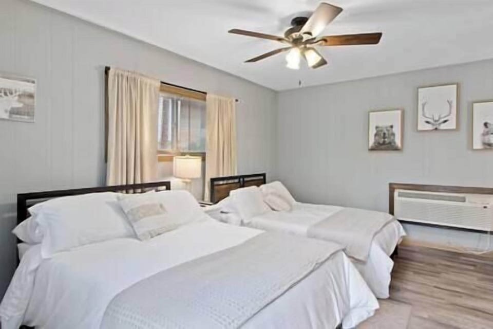 10bf28fd b02a 4768 bb88 98529125603a