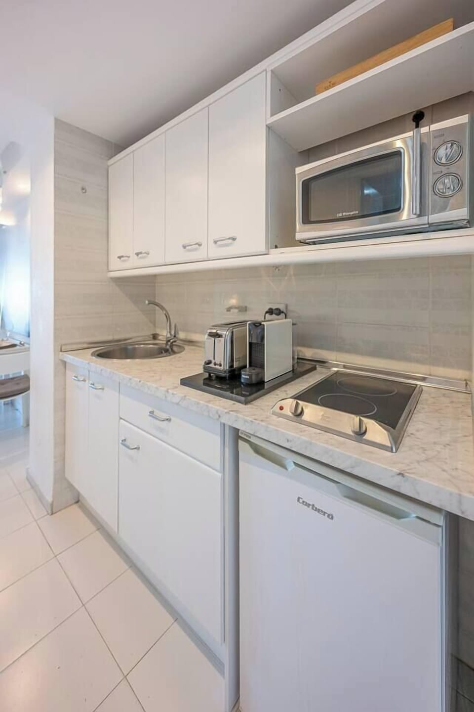 Charming apartment for up to 4 people, with a double bed, bed-sofa, balcony, kitchen and bathroom (22)