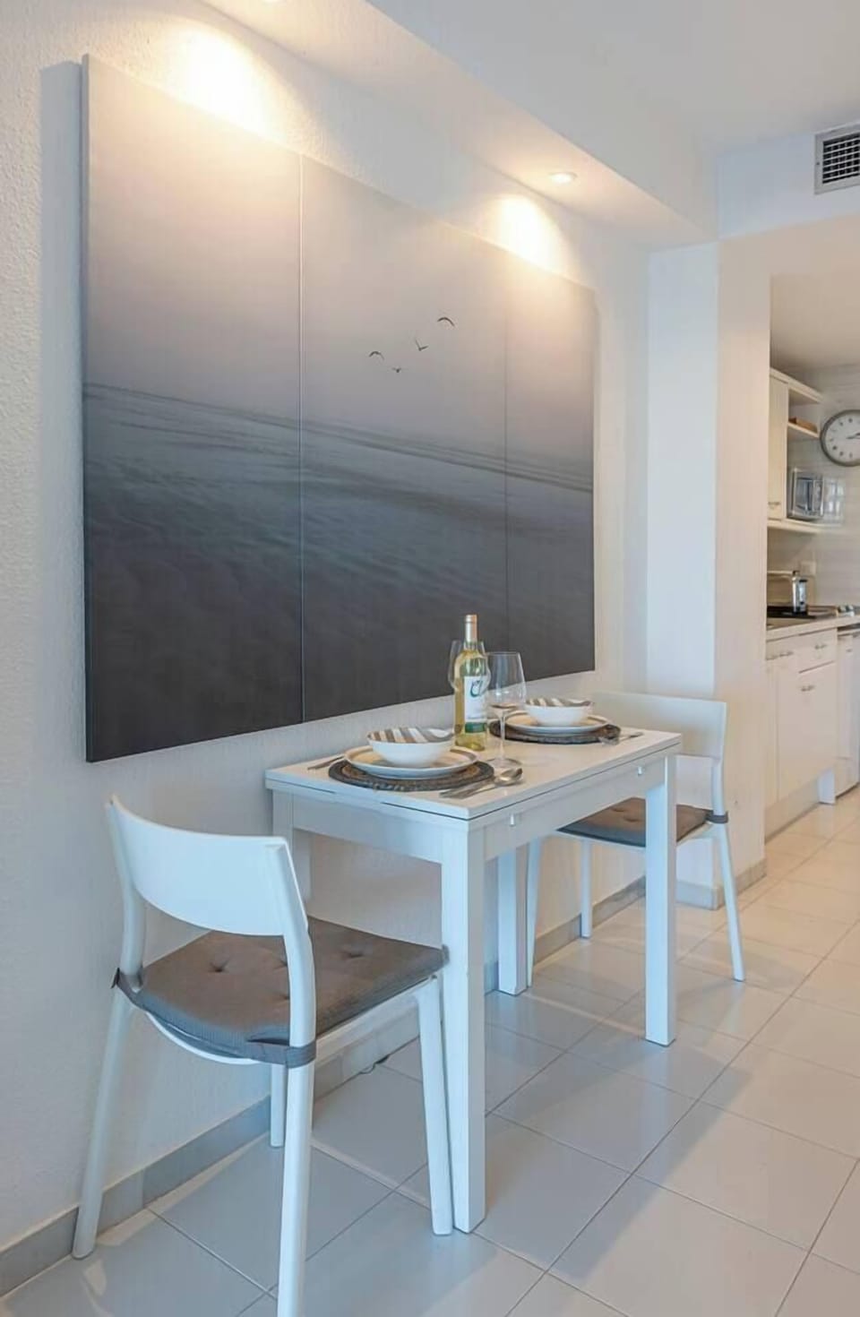 Charming apartment for up to 4 people, with a double bed, bed-sofa, balcony, kitchen and bathroom (19)