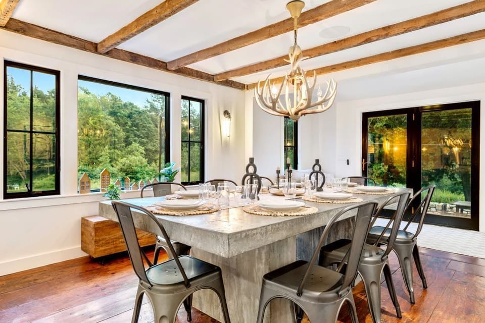 Setting for family dinners or group meals, surrounded by scenic views.