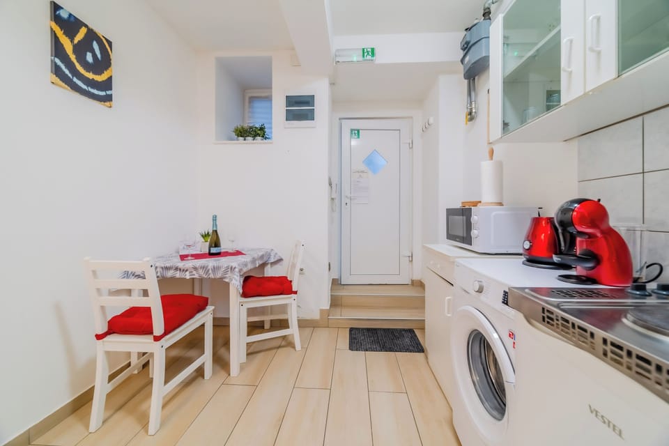 Kitchen and dining area