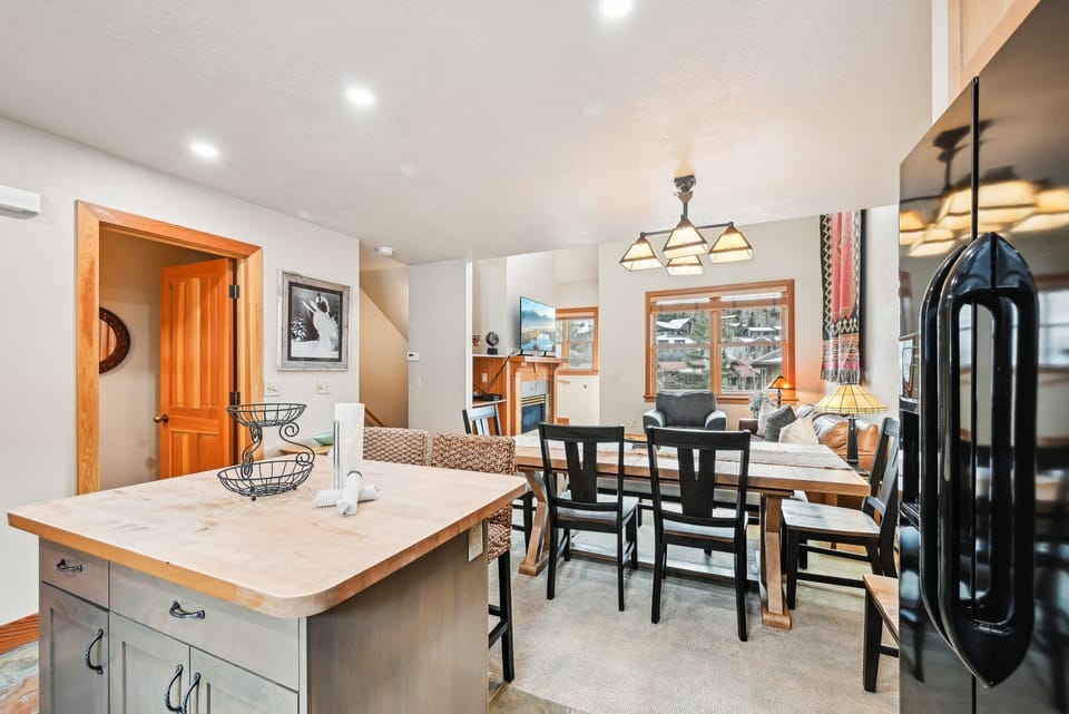 Kitchen Island