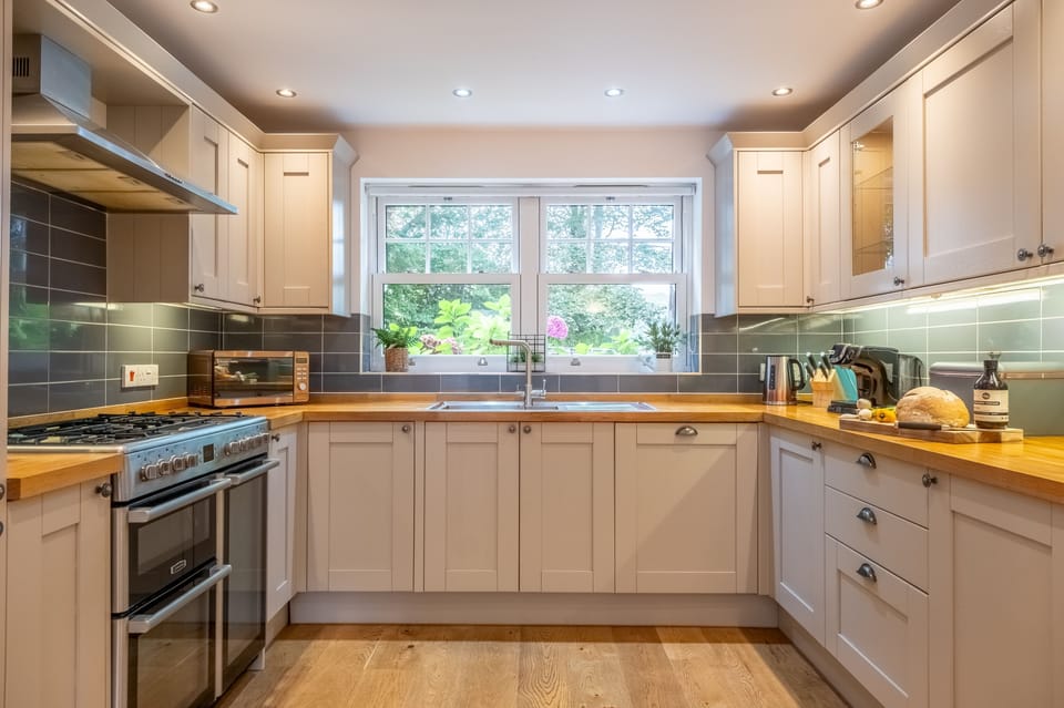 Ground floor: Kitchen
