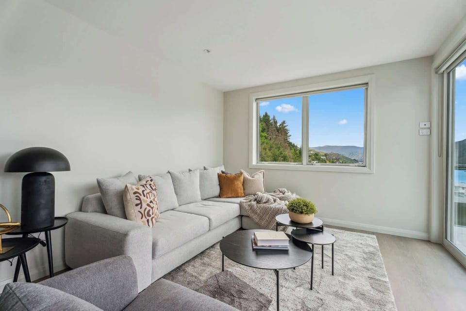 Open plan living and dining rooms with fantastic views!