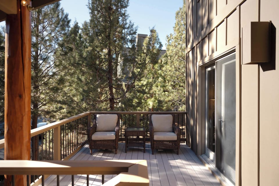 Balcony off of bedroom 1