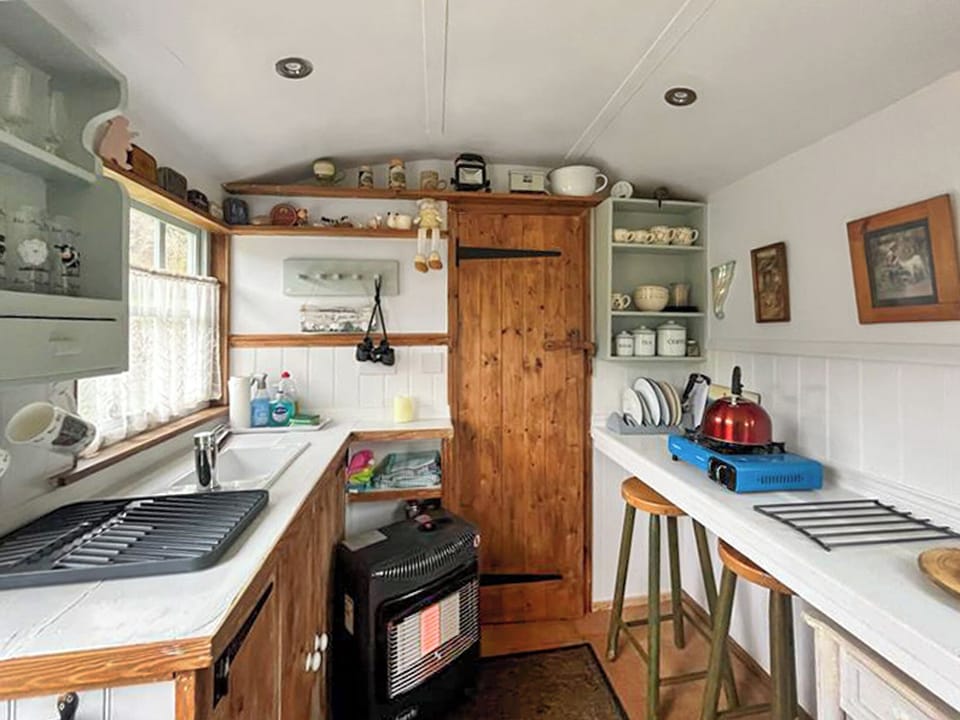 Kitchen/diner | Up at the Barn, Petworth, West Sussex