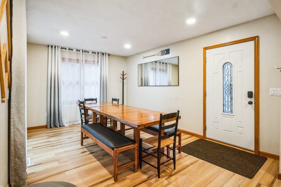 Dining room for minimum of ten