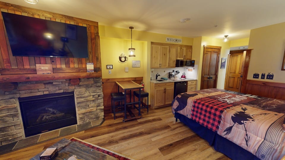 Indoors, Hardwood, Floor, Flooring, Entertainment Center
