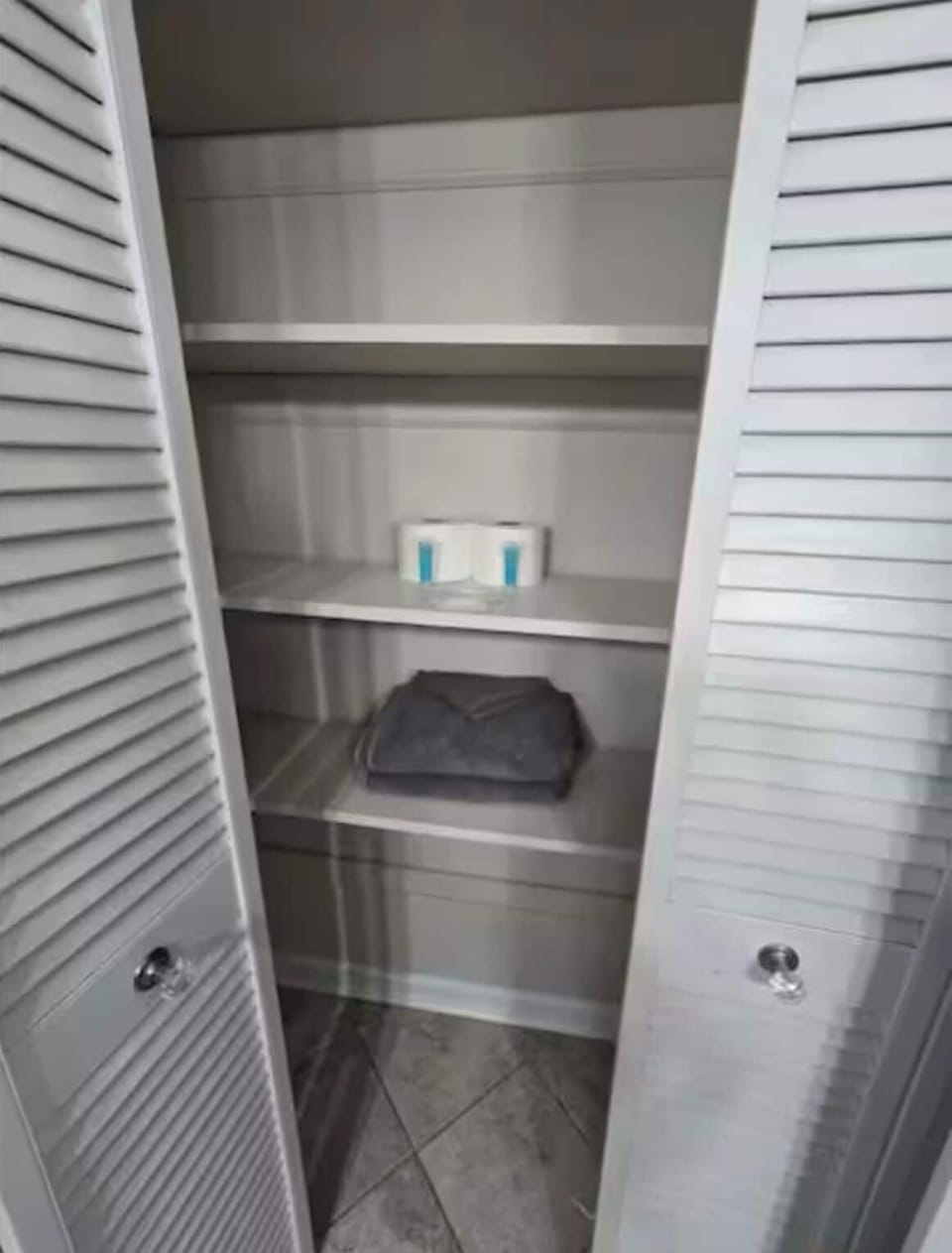 Main hallway bathroom