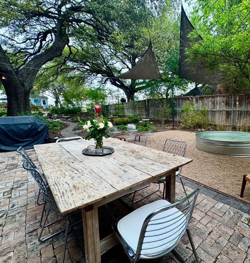 Cowboy pool outside area