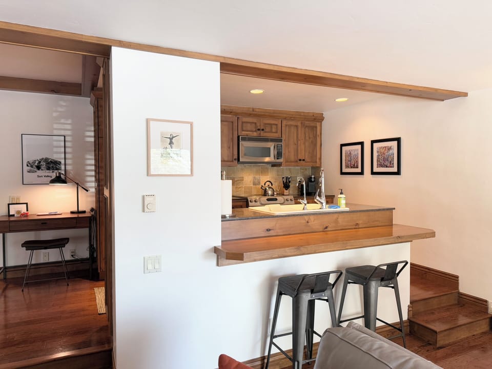 Kitchen and bar view 