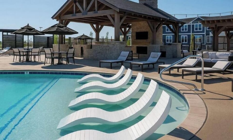 pool 1