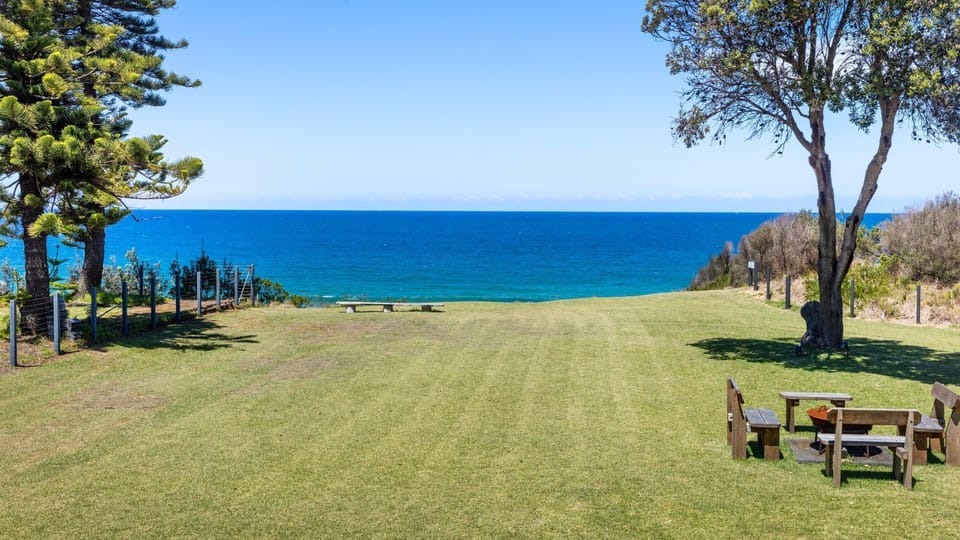 Amazing beach at your doorstep, Easy access to an amazing surf beach for surfing