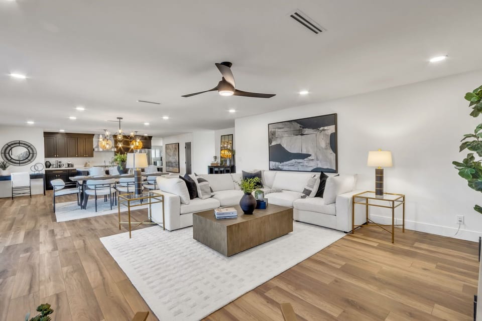 Open concept living, dining and kitchen