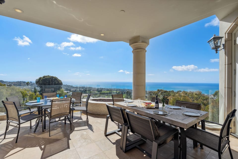 Eat Al Fresco.