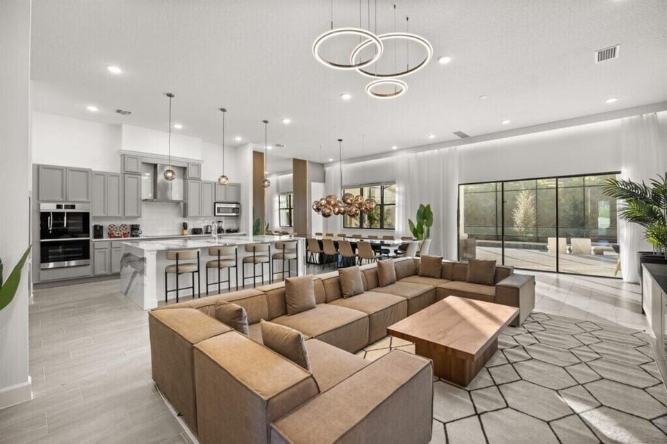 4061 Sonoma Blvd (2).jpg