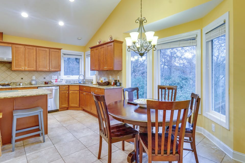 Breakfast Nook