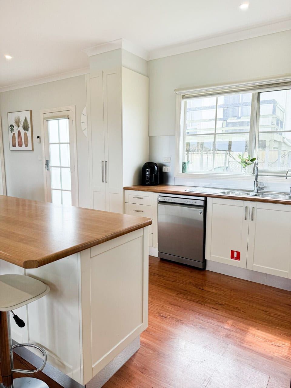 Large island bench kitchen