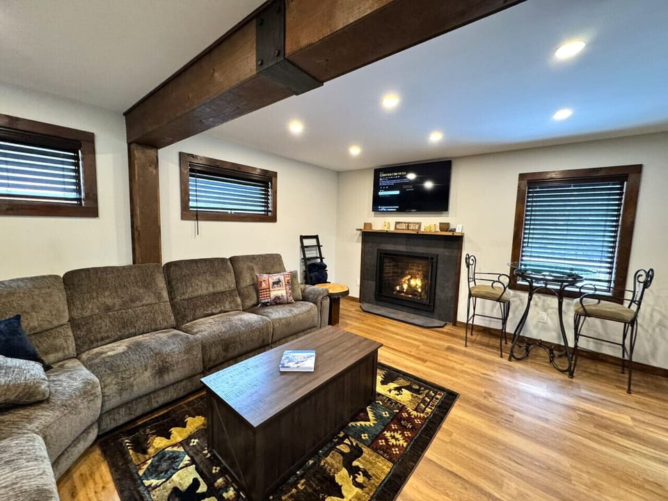 Brand Brand new Barn home. new Barn home.