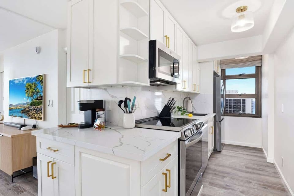 Fully-equipped kitchen for your culinary needs