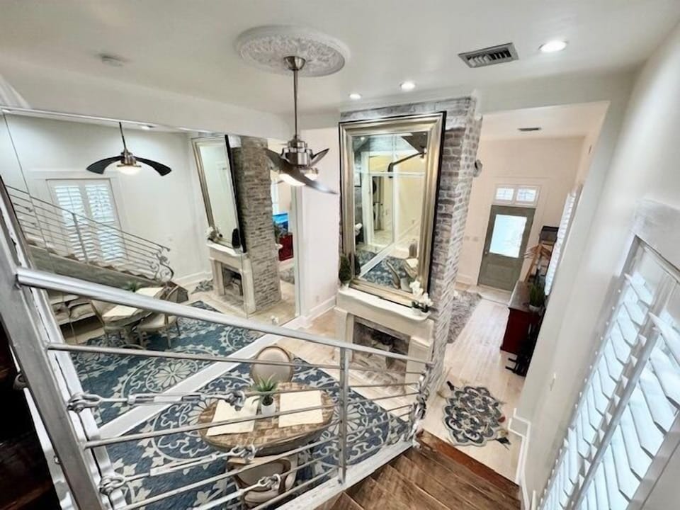 Soaring 12' Ceilings Downstairs