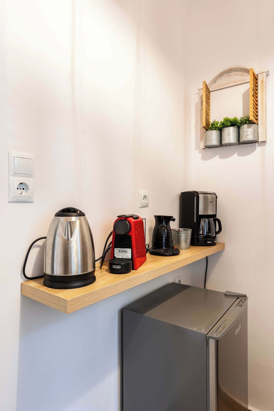 Useful kitchenette utensils