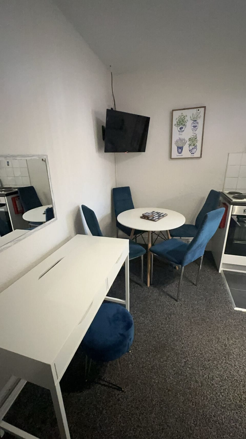 Apartment 3 dining area