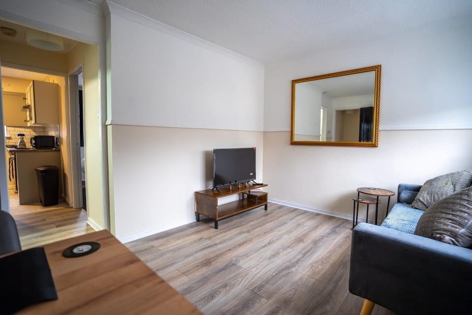 Living Room / Lounge