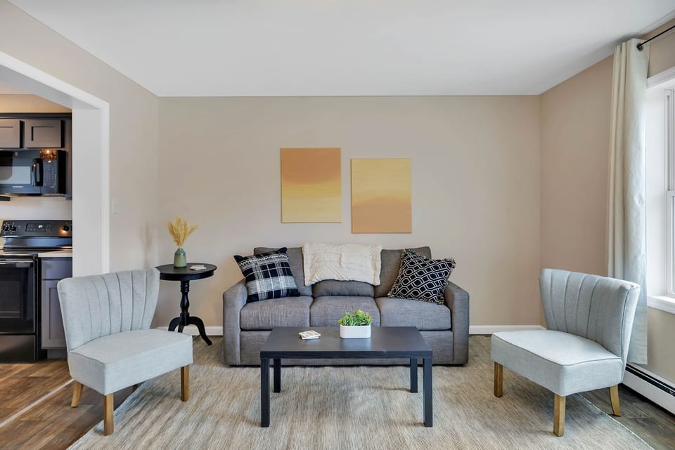 Living Room (3)