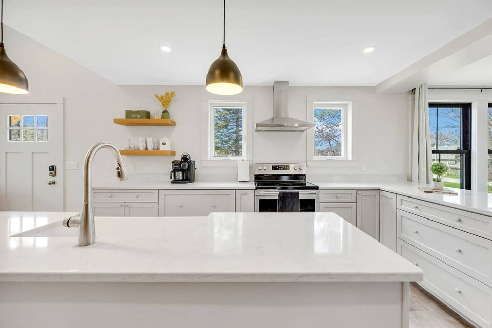 Kitchen (2)