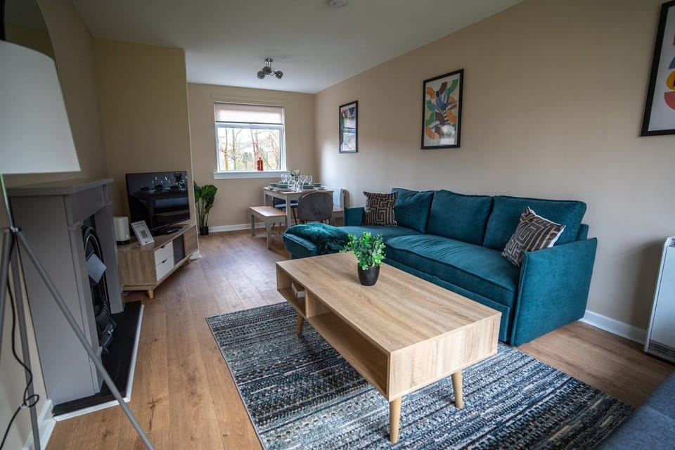 Living Room / Lounge