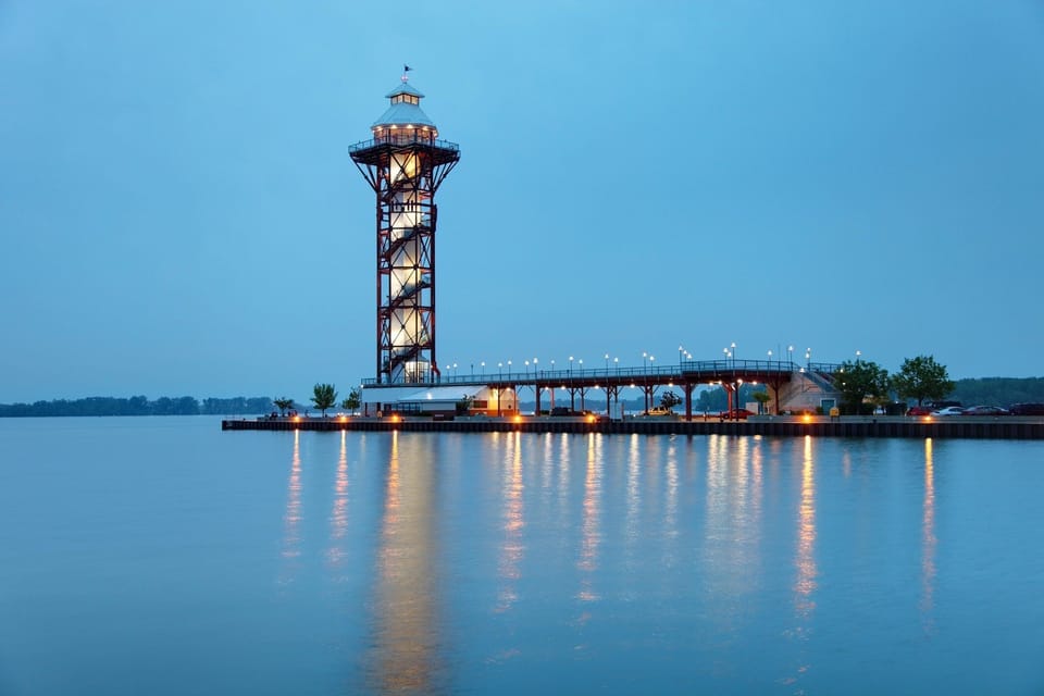 Erie PA, Bicentennial Tower
