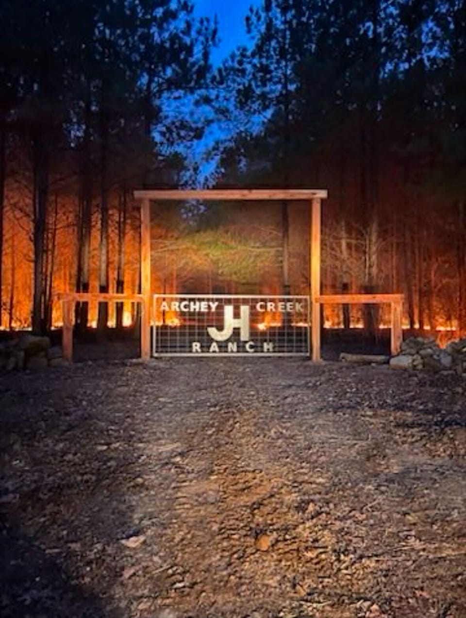 Welcome to Archy Creek Ranch! 500 acres of beauty and nature.