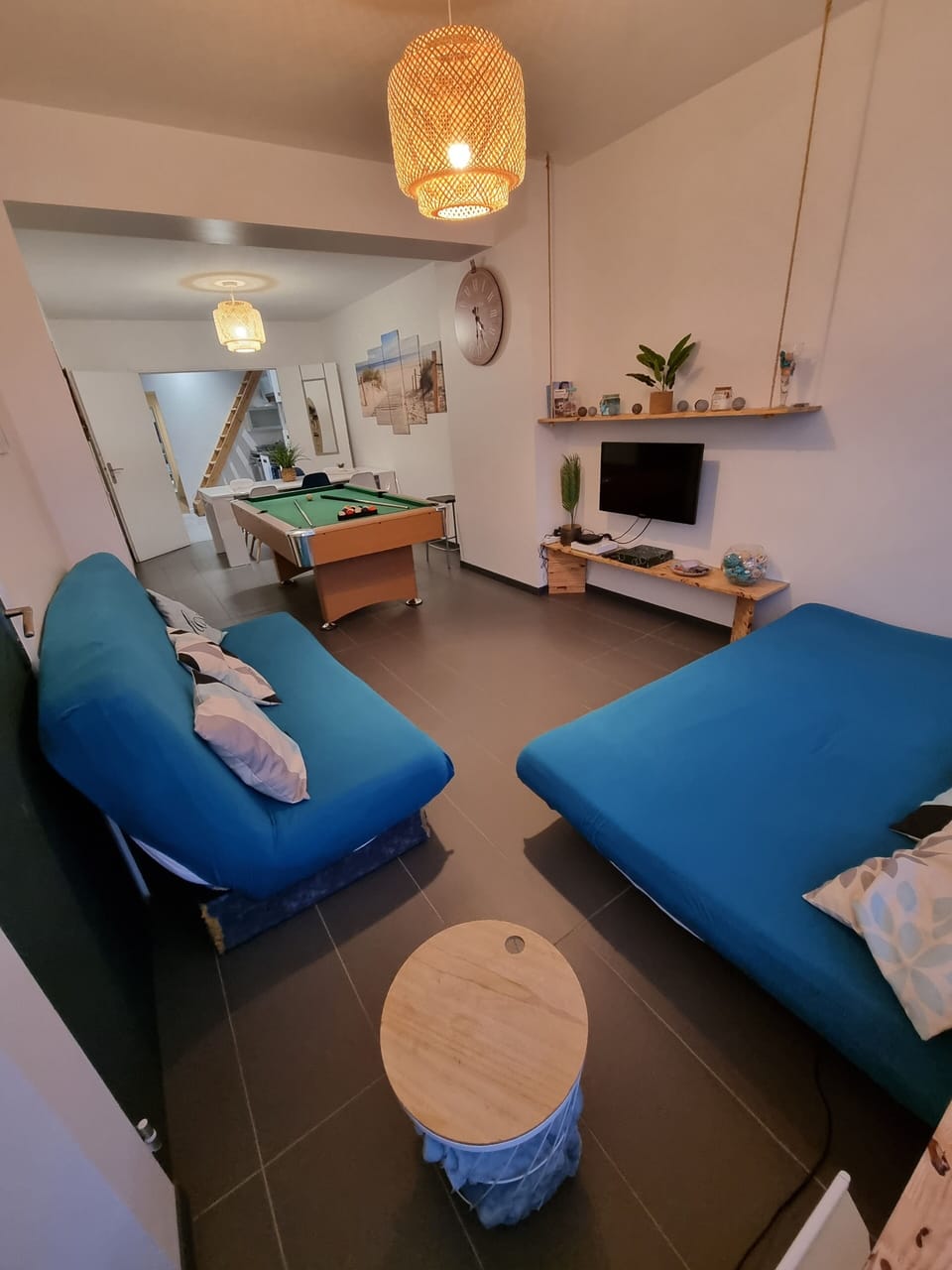 Game room