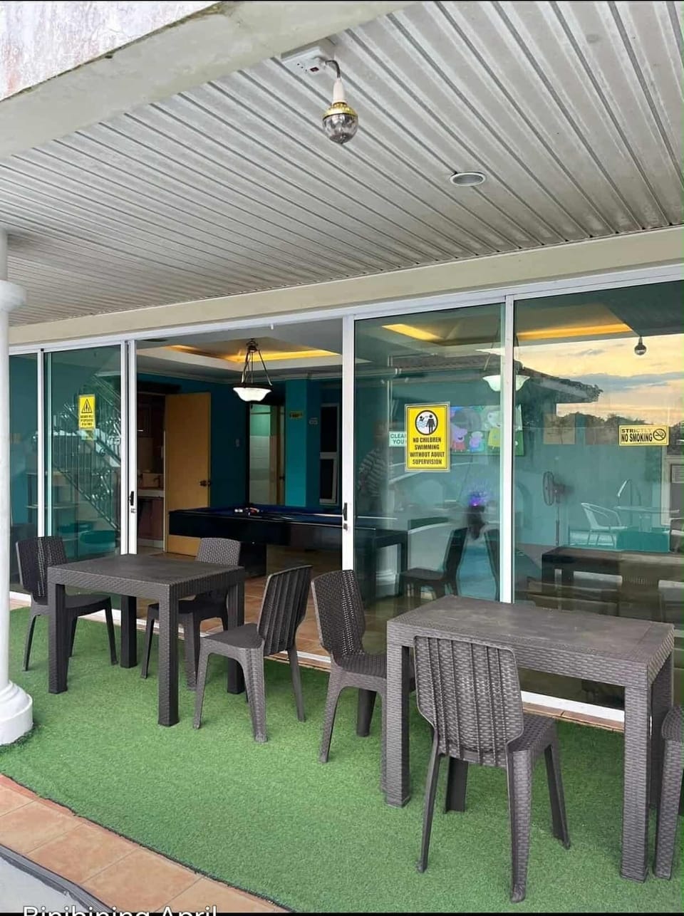 Outdoor dining