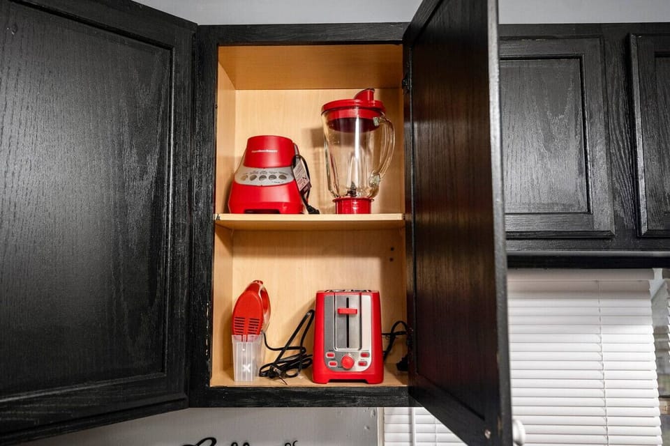 Culinary Comforts at Your Fingertips! Cook, clean, or caffeinate with ease in our fully equipped kitchen, complete with a cozy coffee station and laundry nook.