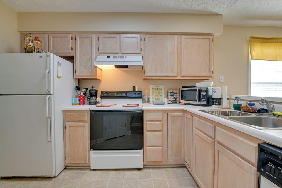 Kitchen | Drip Coffee Maker | Blender | Cooking Basics