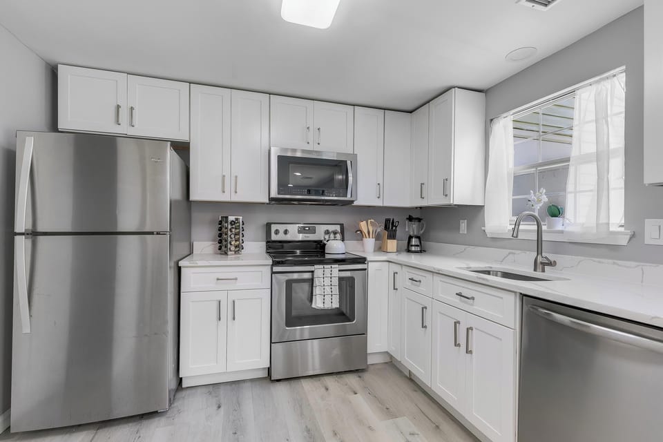 Fully equipped kitchen