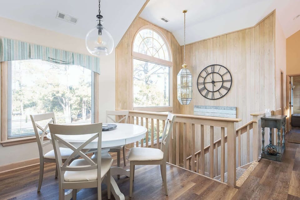 Kitchen Table with Outdoor View