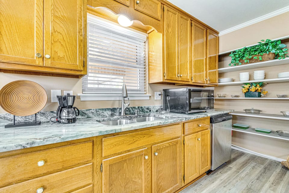 Kitchen | Cooking Basics | Refrigerator | Drip Coffee Maker