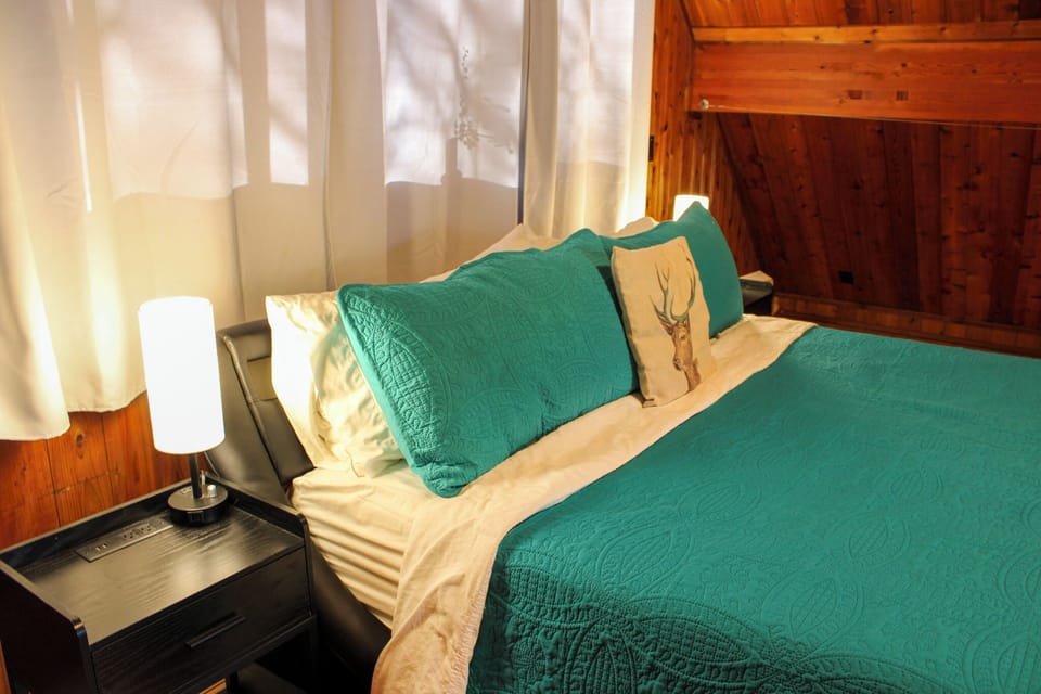 Master Bedroom, King