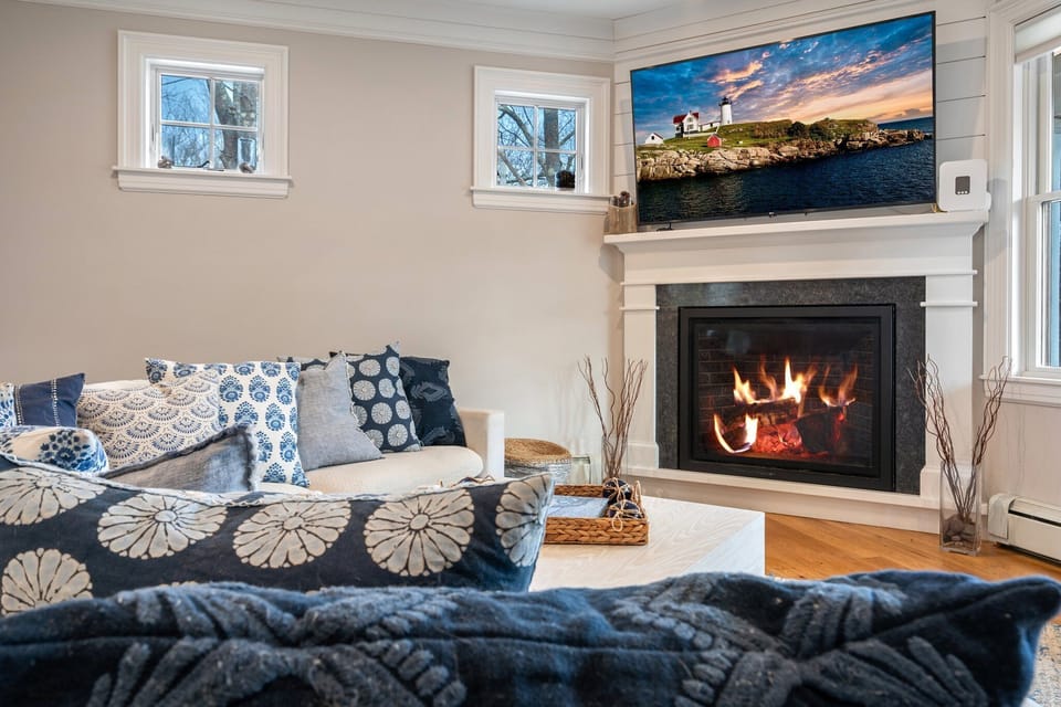 A slice of Maine paradise! Located in the beautiful town of Kennebunkport.