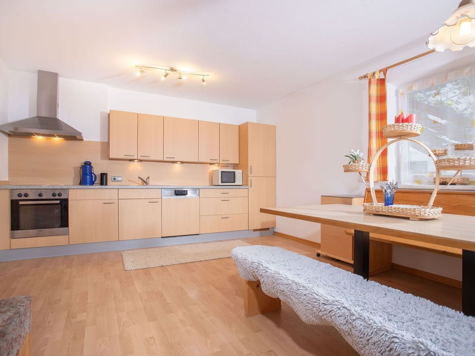 Furniture, Interior Design, Wood, Flooring, Floor, Ceiling, Wood Flooring, Room, Apartment, Lighting