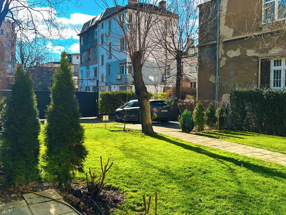 Feel at Home: A colorful retreat to unwind after exploring Sofia. Please note that the backyard is not part of our property and is reserved for the building’s residents—we kindly ask guests not to use it out of respect for our neighbors.