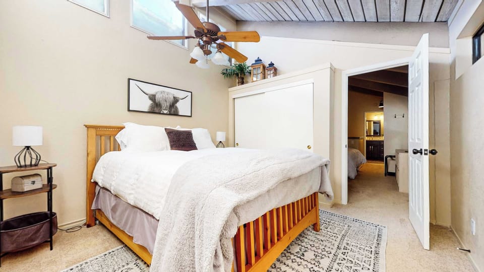 Bedroom #2 with a queen size bed