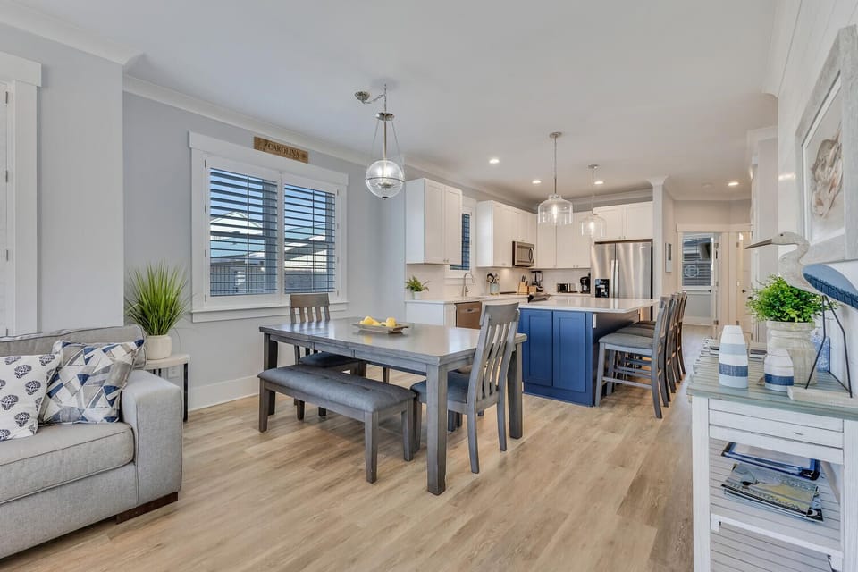 Serendipity-Main Living Area