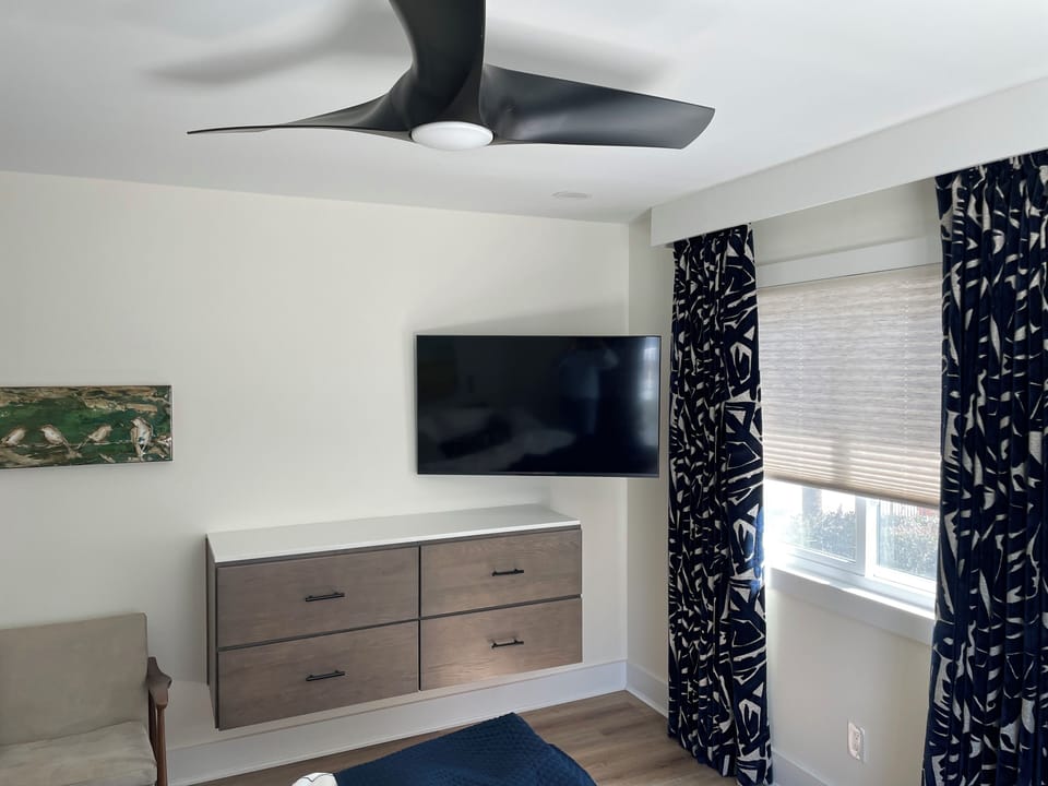 Master bedroom with flat panel TV